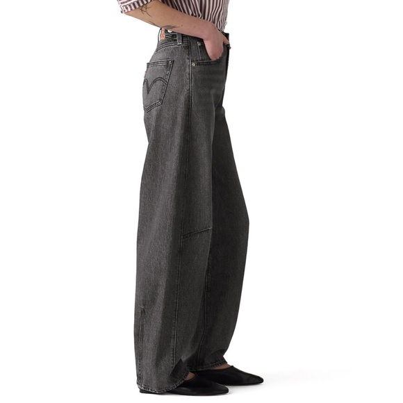 NWT Levi’s Cinch Barrel Jeans - Picture 3 of 12